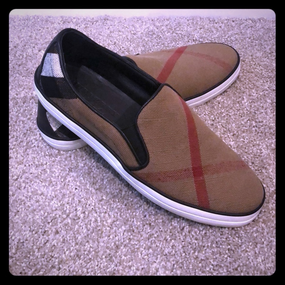 Canvas burberry sneakers